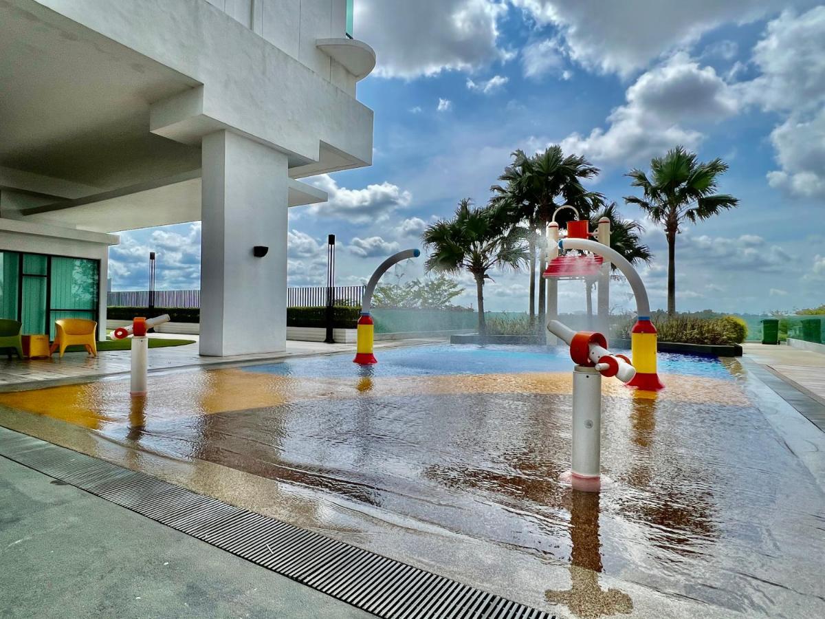 Royale Cottage Midvalley Netflix Pools 4 Pax Johor Bahru Exteriér fotografie